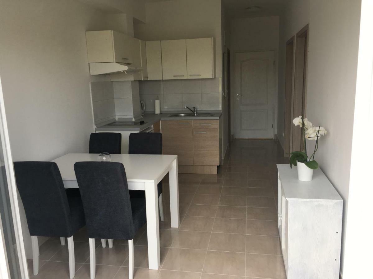 Apartments Granzola Sukošan المظهر الخارجي الصورة